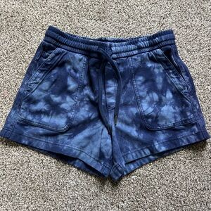 Athleta Navy Tie-Dye Athletic Shorts Size XS